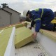 Úspora energií od podlahy po střechu. Víme, s jakými materiály a technologiemi ušetříte