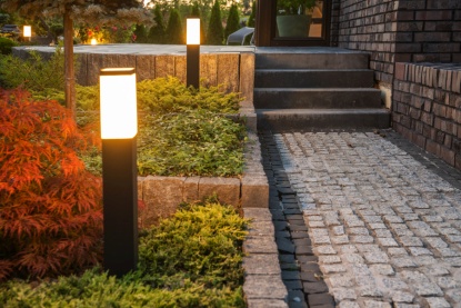 Estetické a bezpečné: Jak vybrat ideální osvětlení pro vaši zahradu
