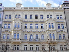 Václavské náměstí zdobí také špaletová okna Janošík Castle zhotovená pro hotel Hapimag