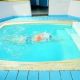 Luxusní bazén, kterému stačí pouhých 11 čtverečních metrů