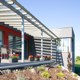 Metalický vzhled okenních profilů - elegantní řešení pro moderní dům