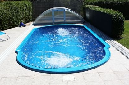 Zapuštěný zahradní či interiérový bazén jako komplexní řešení